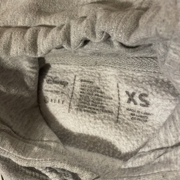 NEFF Minnie Mouse (XS) Hoodie - Picture 5 of 5